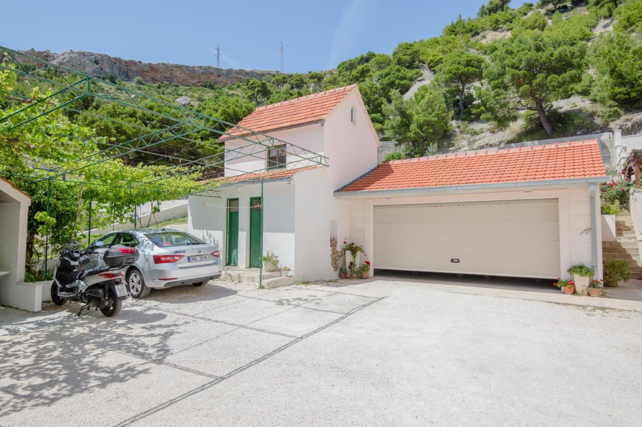 Apartments Kadenca Omiš Buitenkant foto