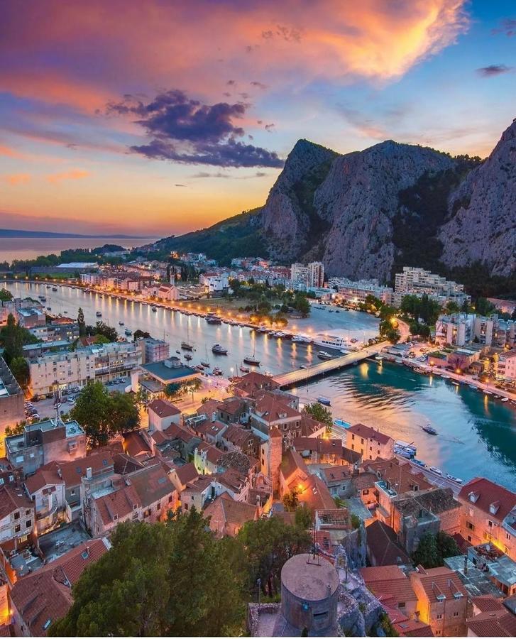 Apartments Kadenca Omiš Buitenkant foto