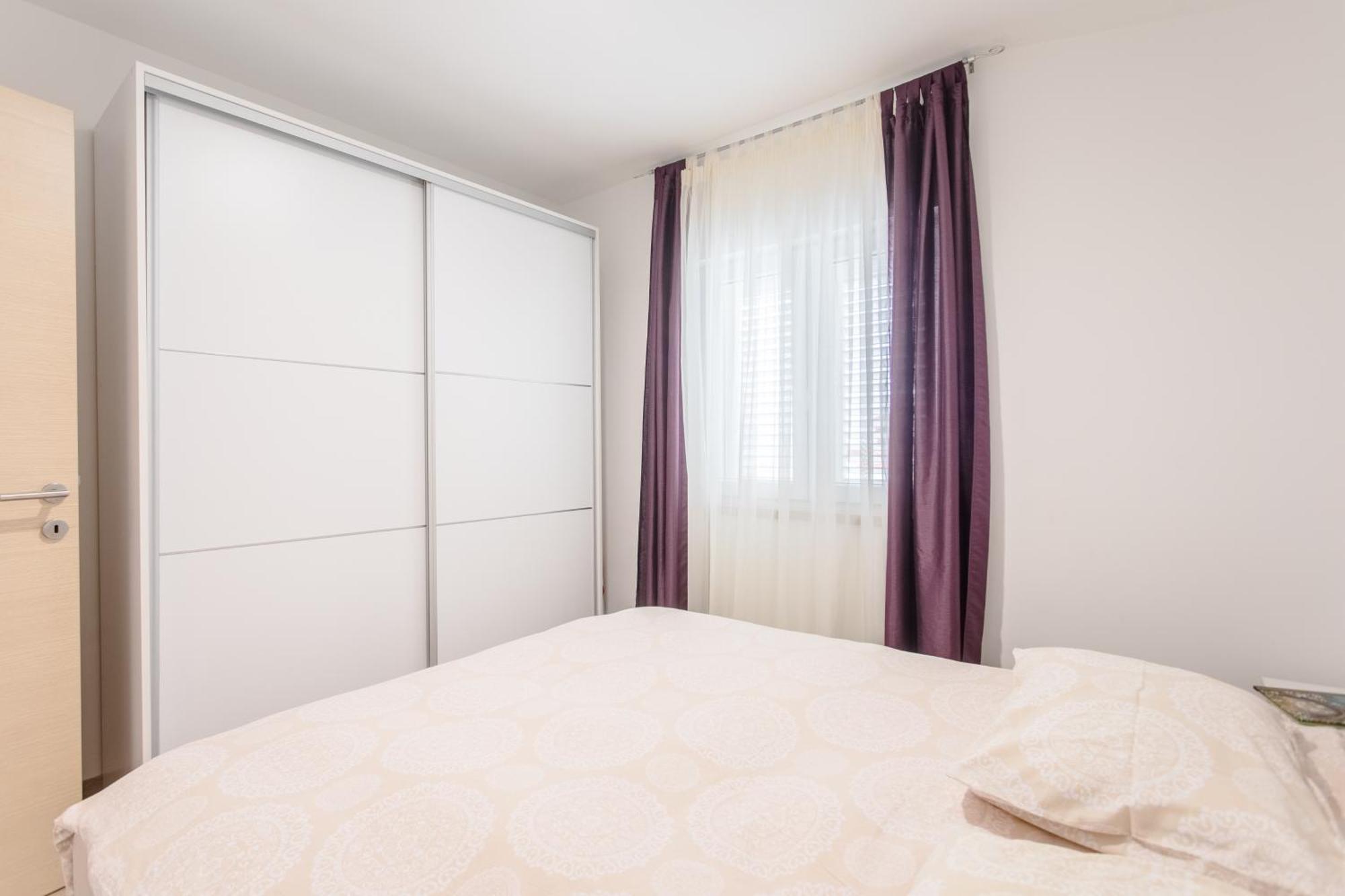 Apartments Kadenca Omiš Kamer foto