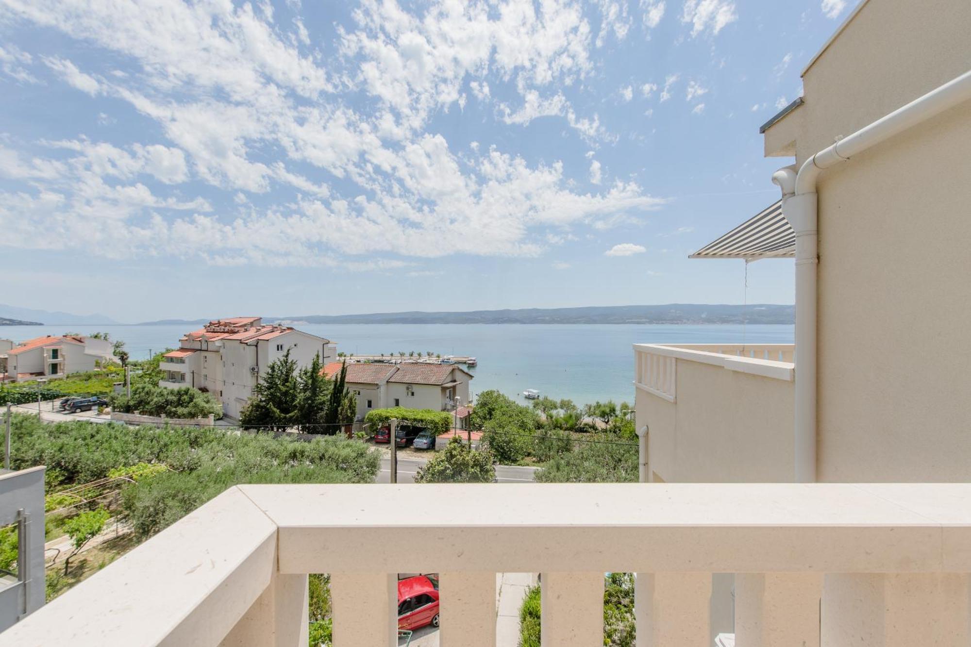 Apartments Kadenca Omiš Kamer foto
