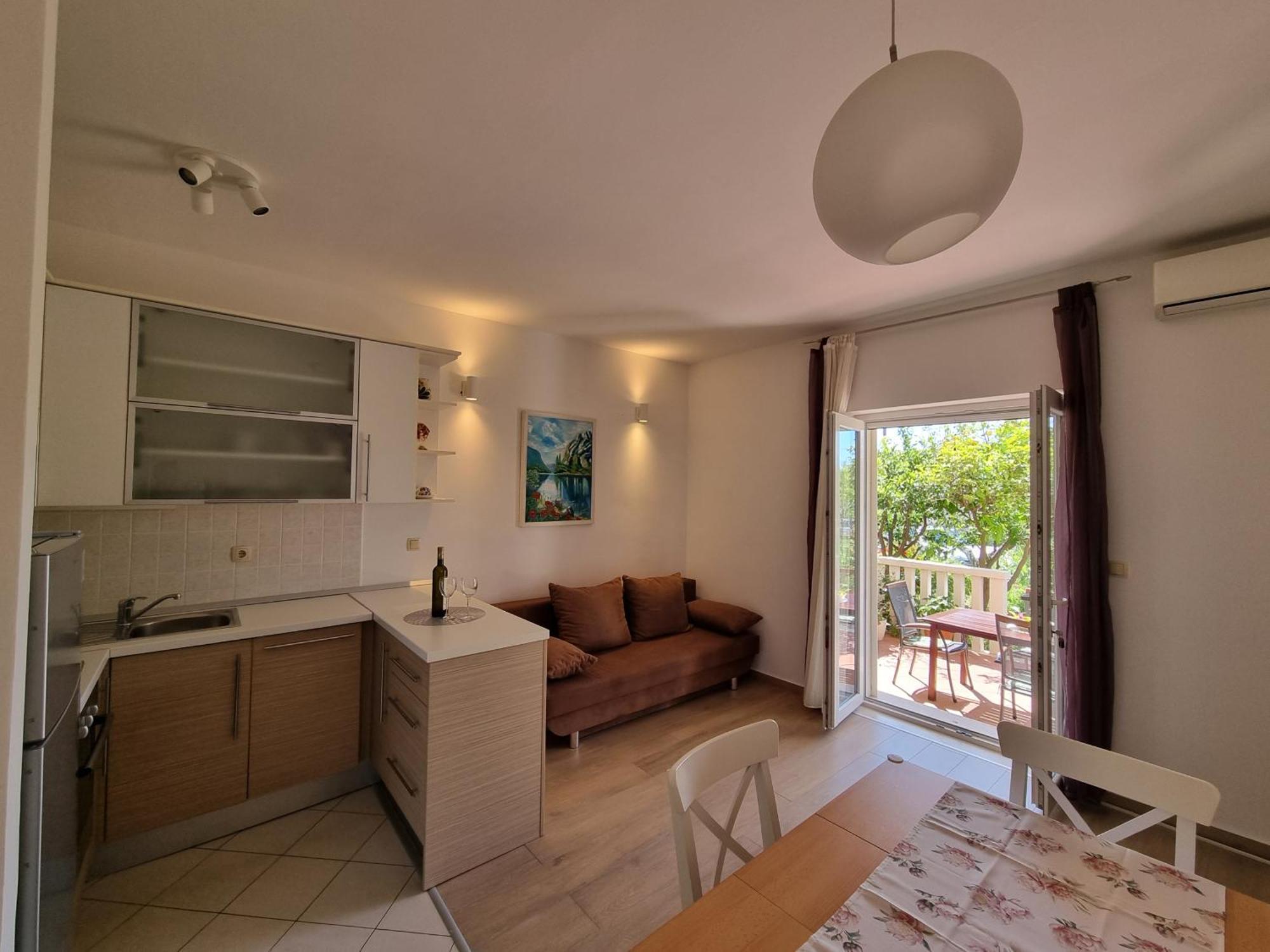 Apartments Kadenca Omiš Buitenkant foto